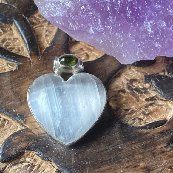 Selenite and Chrome Diopside Solid Sterling Silver Pendant - Picture 7 of 10